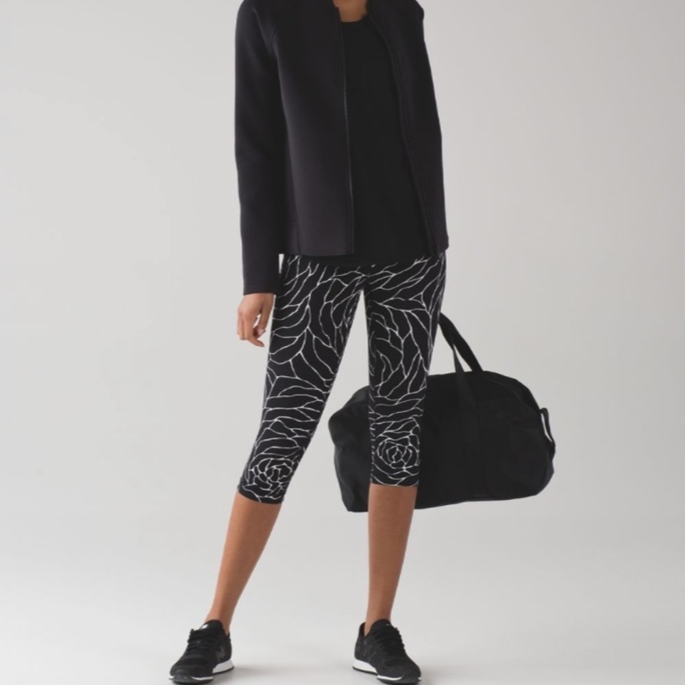 Lululemon Wunder Under Hi-Rise 1/2 Tight Full-On Luxtreme Radiate Rose Alpine